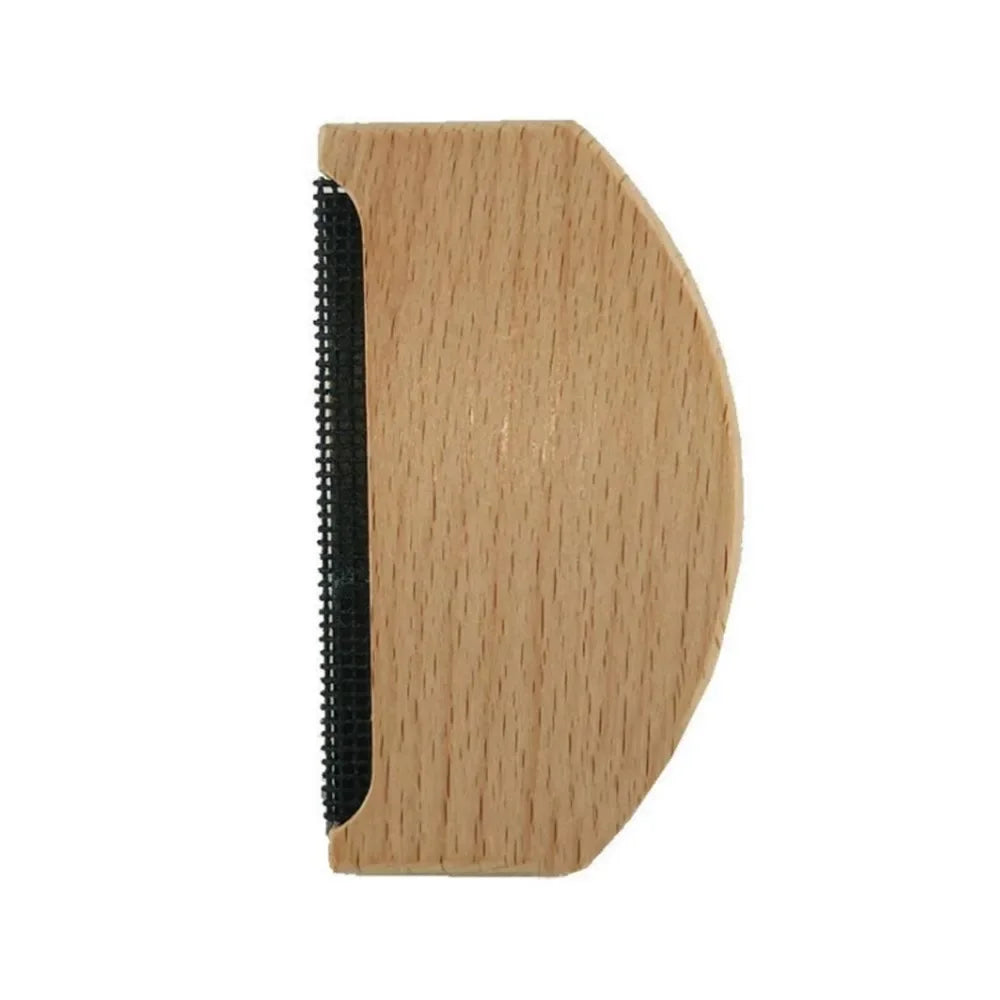 Peigne anti-bouloches en bois pour pulls