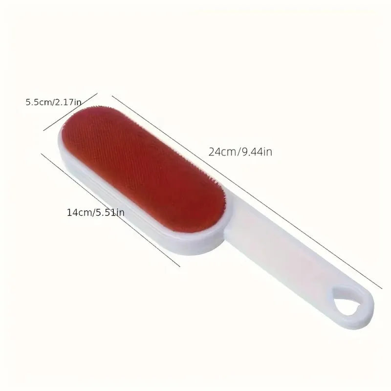 Brosse anti-poils réutilisable et autonettoyante